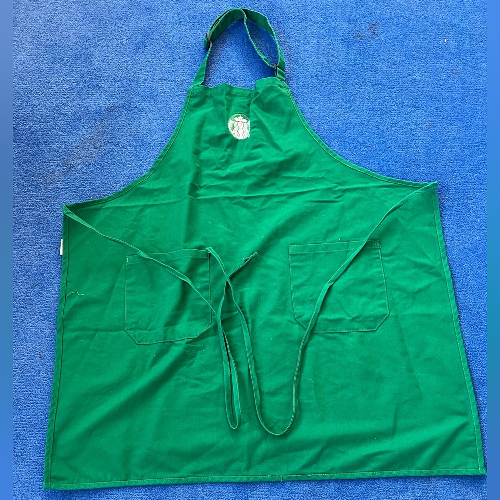 Green Apron with Pockets from Starbucks!